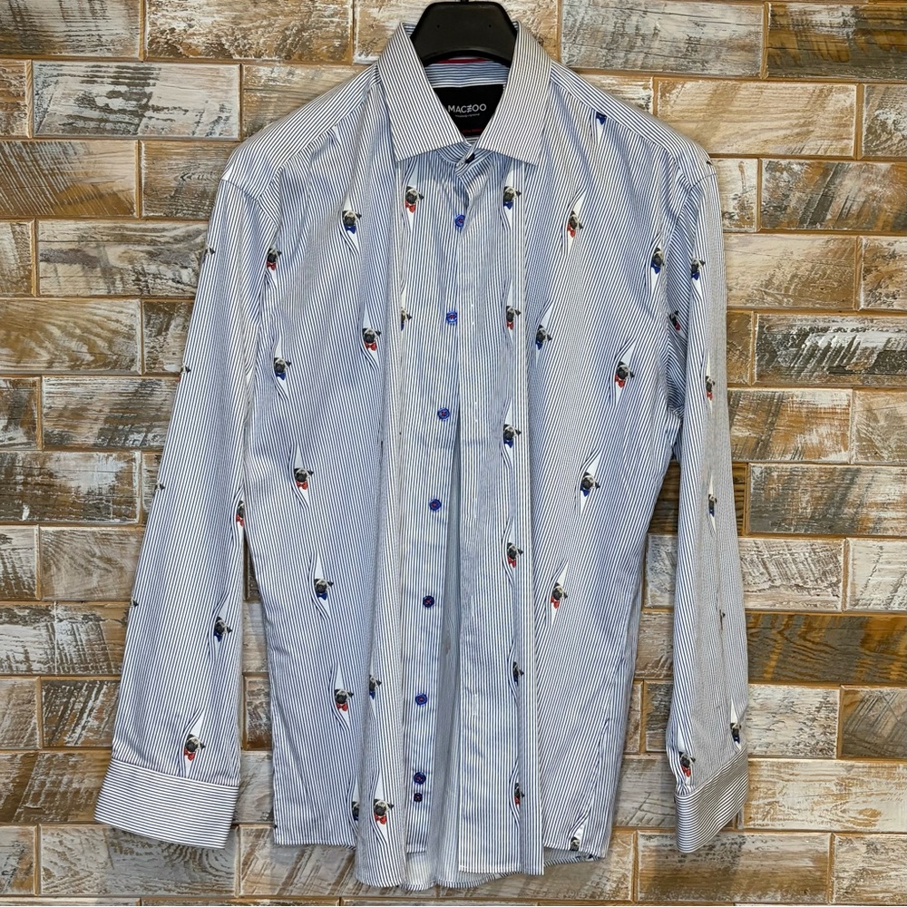 MACEOO Blue & White “hiding pug” Striped Shirt. Size-XXL (6).  Great condition.